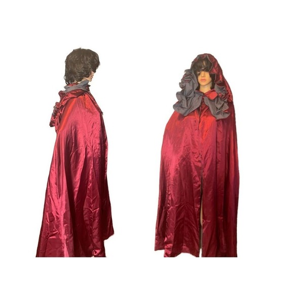 Renaissance fair red satin cape - Picture 3 of 10